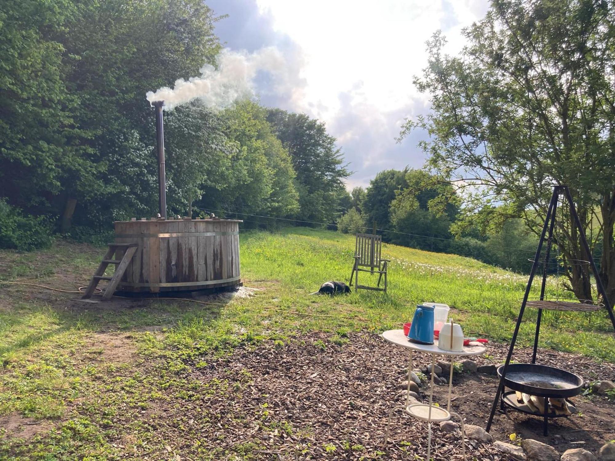 ホテル Glamping Mi Casa Tu Casadk Vissenbjerg エクステリア 写真